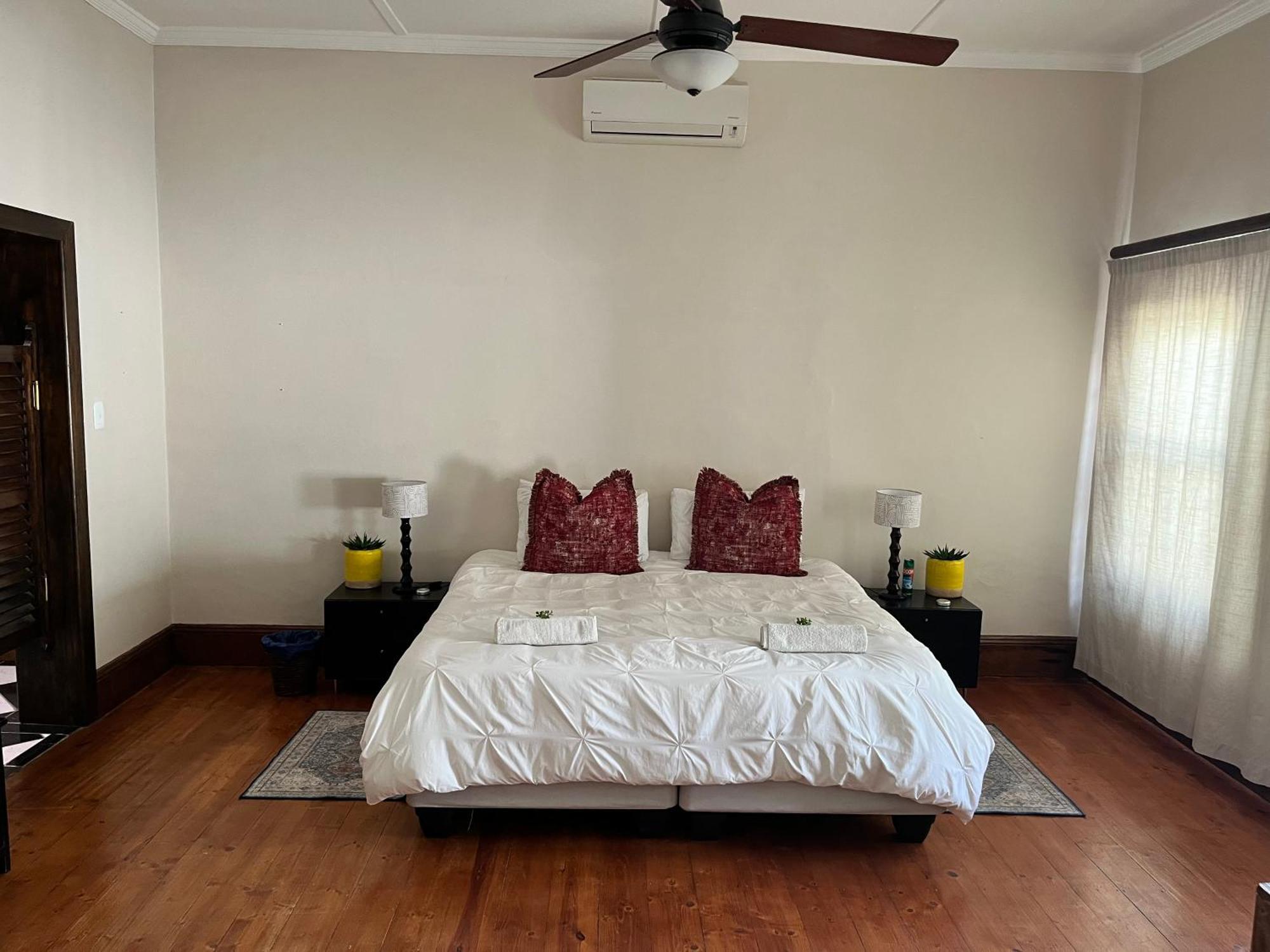 Toni'S Cottage Graaff Reinet Bagian luar foto